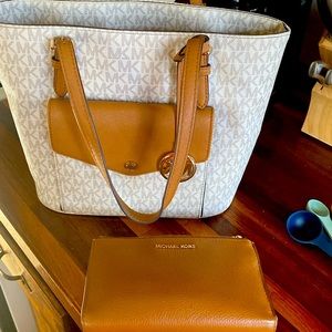 Michael Kors  tote with matching wristlet wallet